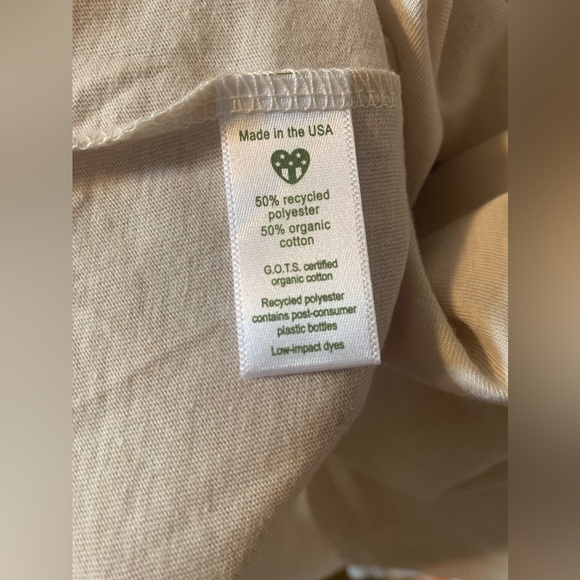 SOUL FLOWER mushroom tee - Picture 5 of 5